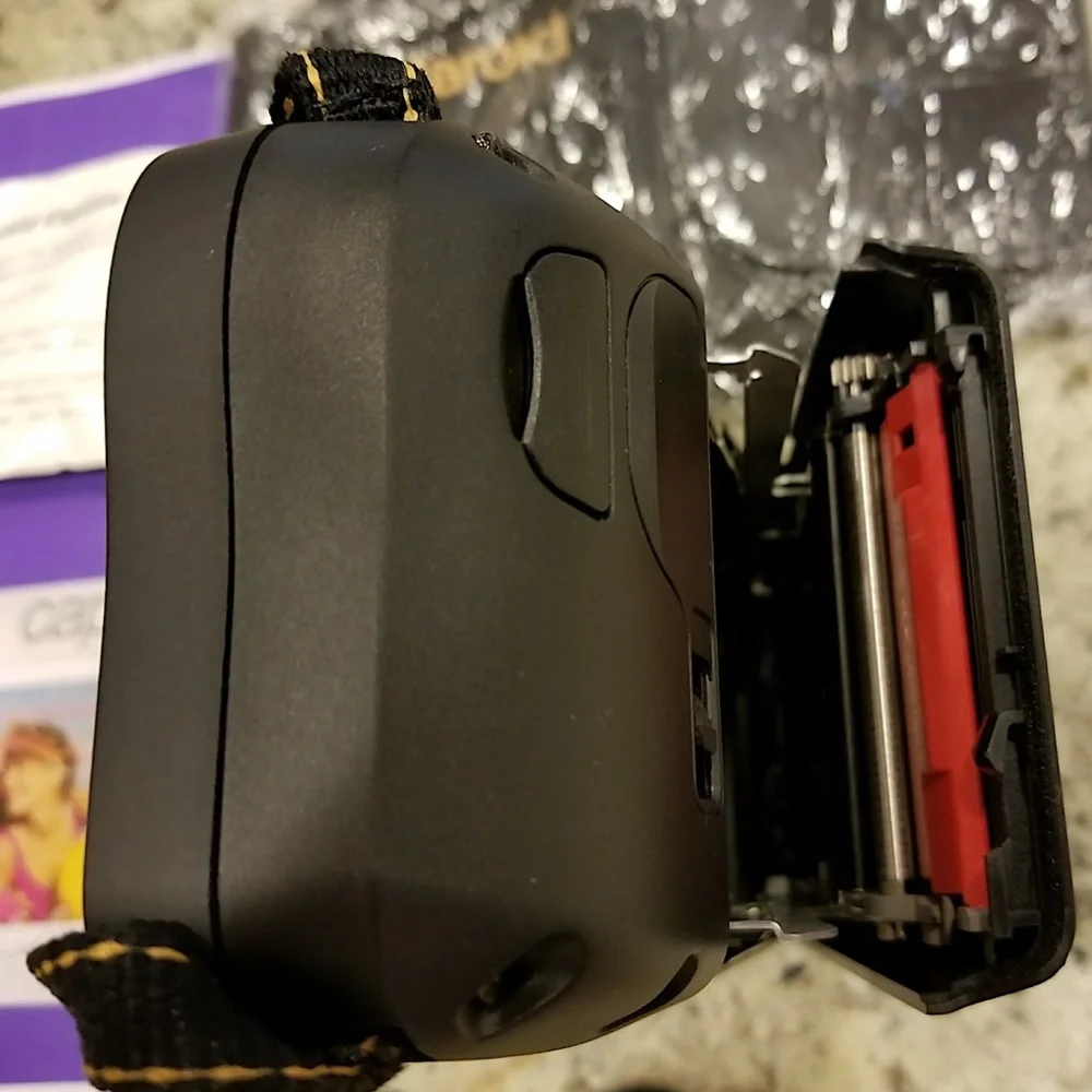 Very Rare New Unused Date Plus Polaroid Captiva SLR AF SE Film Camera.